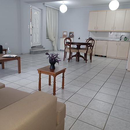 Άνετο Διαμέρισμα アルテミダ エクステリア 写真